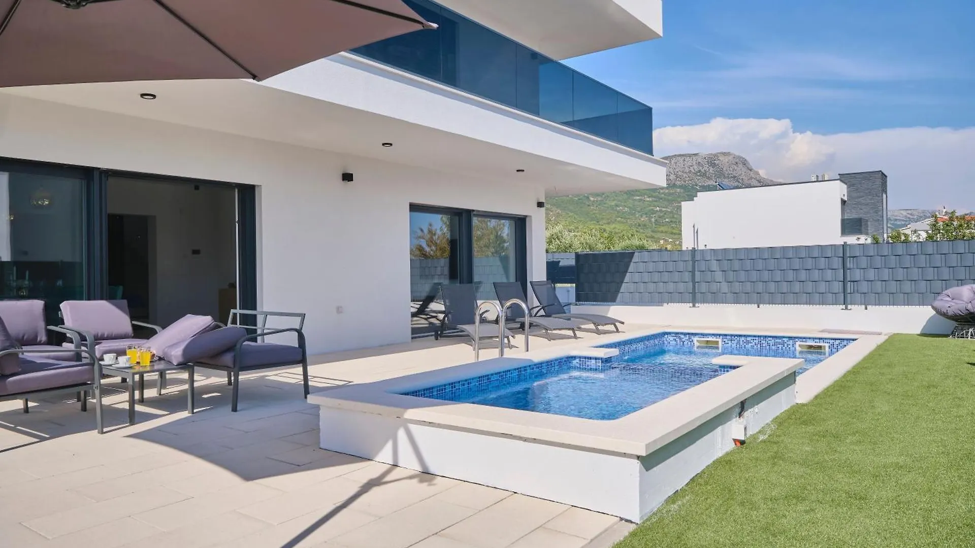 Holiday home Villa Adria Traum Kastela
